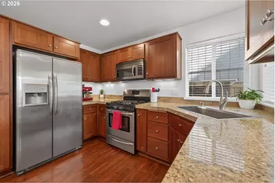 8962 SW 75th Pl, Portland, OR 97223 - Photo 10