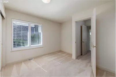 2212 NW Pinnacle Dr, Portland, OR 97229 - Photo 32