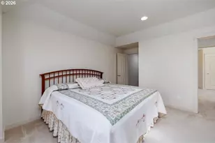 2212 NW Pinnacle Dr, Portland, OR 97229 - Photo 28