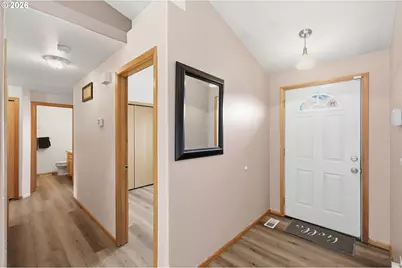 961 Bush Ln, Creswell, OR 97426 - Photo 16