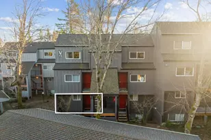 4 Touchstone Ct, Lake Oswego, OR 97035 - Photo 4