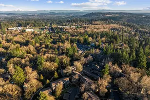 4 Touchstone Ct, Lake Oswego, OR 97035 - Photo 34
