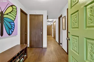 4654 SW Flower Pl, Portland, OR 97221 - Photo 6