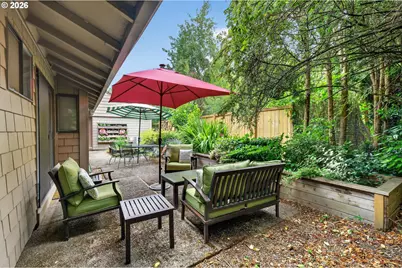 4654 SW Flower Pl, Portland, OR 97221 - Photo 30