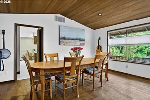 4654 SW Flower Pl, Portland, OR 97221 - Photo 12