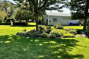 53402 W Crockett Rd, Milton-Freewater, OR 97862 - Photo 32