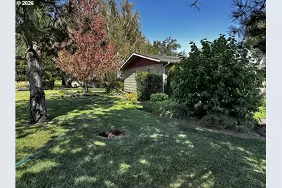 53402 W Crockett Rd, Milton-Freewater, OR 97862 - Photo 24