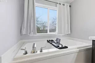 1502 SE Sweetbay St, Hillsboro, OR 97123 - Photo 18