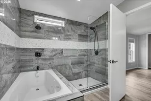 672 SW Sunset Way, Troutdale, OR 97060 - Photo 18