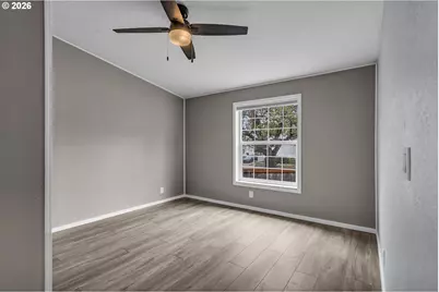 672 SW Sunset Way, Troutdale, OR 97060 - Photo 24