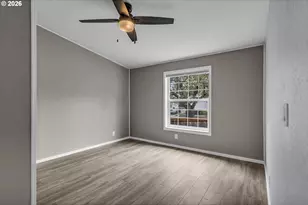 672 SW Sunset Way, Troutdale, OR 97060 - Photo 24