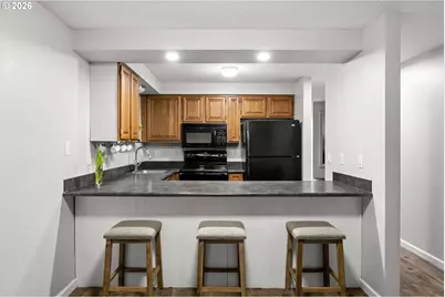 5563 SW Multnomah Blvd, Portland, OR 97219 - Photo 14