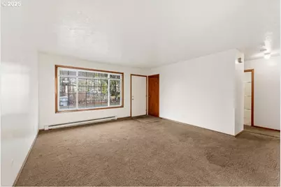 14330 SE Powell Blvd, Portland, OR 97236 - Photo 8
