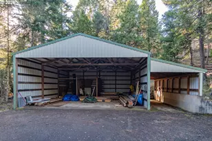 250 Mountain Dr, Roseburg, OR 97471 - Photo 46