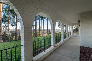 250 Mountain Dr, Roseburg, OR 97471 - Photo 28