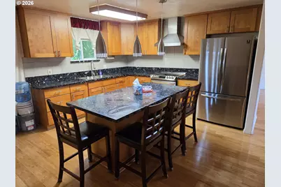 3330 Chester St, North Bend, OR 97459 - Photo 8