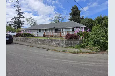 3330 Chester St, North Bend, OR 97459 - Photo 1
