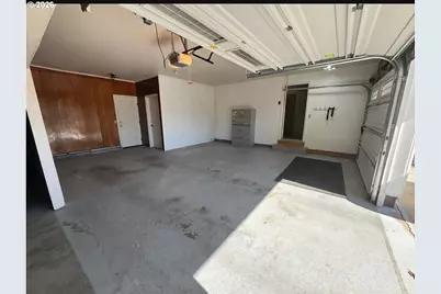3330 Chester St, North Bend, OR 97459 - Photo 34