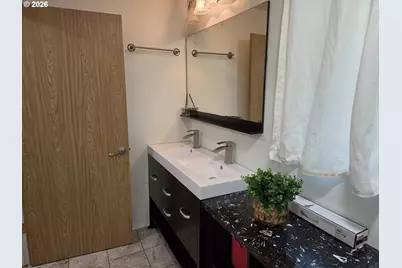 3330 Chester St, North Bend, OR 97459 - Photo 18
