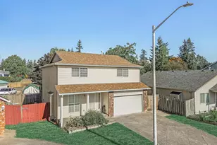 17543 SE Sherman Ct, Portland, OR 97233 - Photo 4