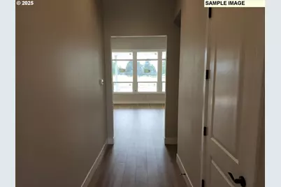 657 Magnolia Ave #10, Woodburn, OR 97071 - Photo 18