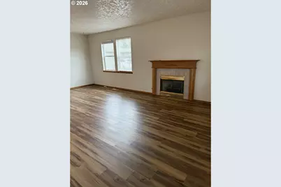 760 NE Pacific Dr, Fairview, OR 97024 - Photo 4