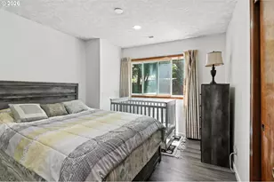 9838 SE Clatsop St, Portland, OR 97266 - Photo 36