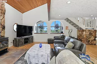 9838 SE Clatsop St, Portland, OR 97266 - Photo 12