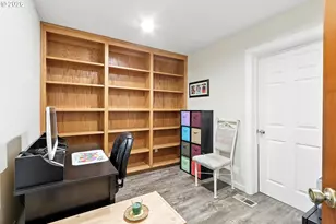 9838 SE Clatsop St, Portland, OR 97266 - Photo 26