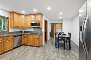 9838 SE Clatsop St, Portland, OR 97266 - Photo 22