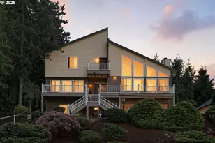 9838 SE Clatsop St, Portland, OR 97266 - Photo 2