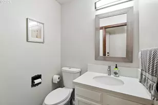 9838 SE Clatsop St, Portland, OR 97266 - Photo 18