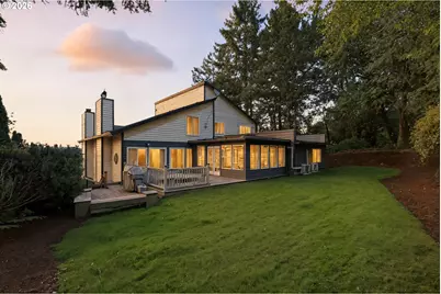 9838 SE Clatsop St, Portland, OR 97266 - Photo 4
