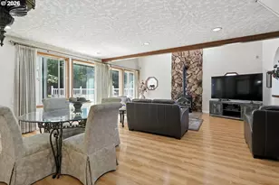 9838 SE Clatsop St, Portland, OR 97266 - Photo 14