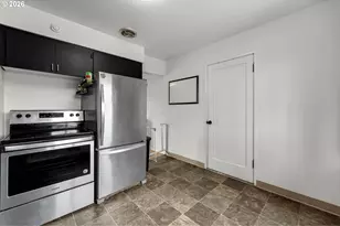 3809 Thompson Ave, Vancouver, WA 98660 - Photo 10