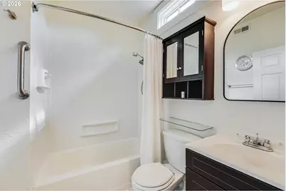 8690 N Willamette Blvd, Portland, OR 97203 - Photo 16