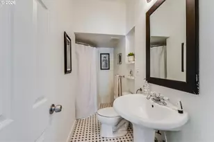 8690 N Willamette Blvd, Portland, OR 97203 - Photo 18
