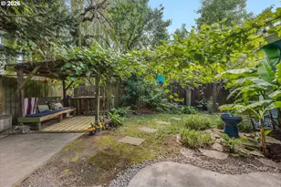 8690 N Willamette Blvd, Portland, OR 97203 - Photo 30