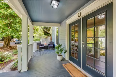 8690 N Willamette Blvd, Portland, OR 97203 - Photo 2