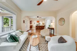 8690 N Willamette Blvd, Portland, OR 97203 - Photo 12