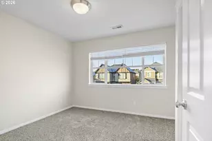 490 NE 64th Way, Hillsboro, OR 97124 - Photo 26