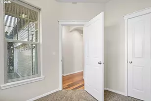 490 NE 64th Way, Hillsboro, OR 97124 - Photo 8