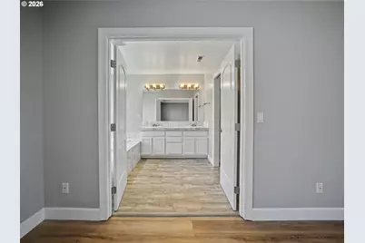 15537 SE Evergreen Dr, Portland, OR 97236 - Photo 22