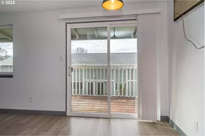 885 NE Sunset St #22, Roseburg, OR 97470 - Photo 14