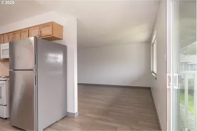 885 NE Sunset St #22, Roseburg, OR 97470 - Photo 18