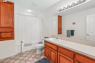 220 NW 17th Ave, Camas, WA 98607 - Photo 16