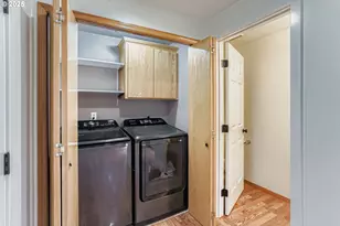 280 NW Country Ct, McMinnville, OR 97128 - Photo 26