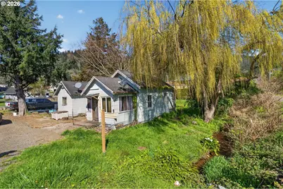 402 Acacia Ave, Garibaldi, OR 97118 - Photo 4