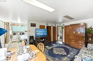 1035 W 11th St, Coquille, OR 97423 - Photo 28