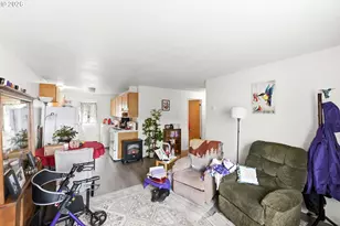 1035 W 11th St, Coquille, OR 97423 - Photo 16